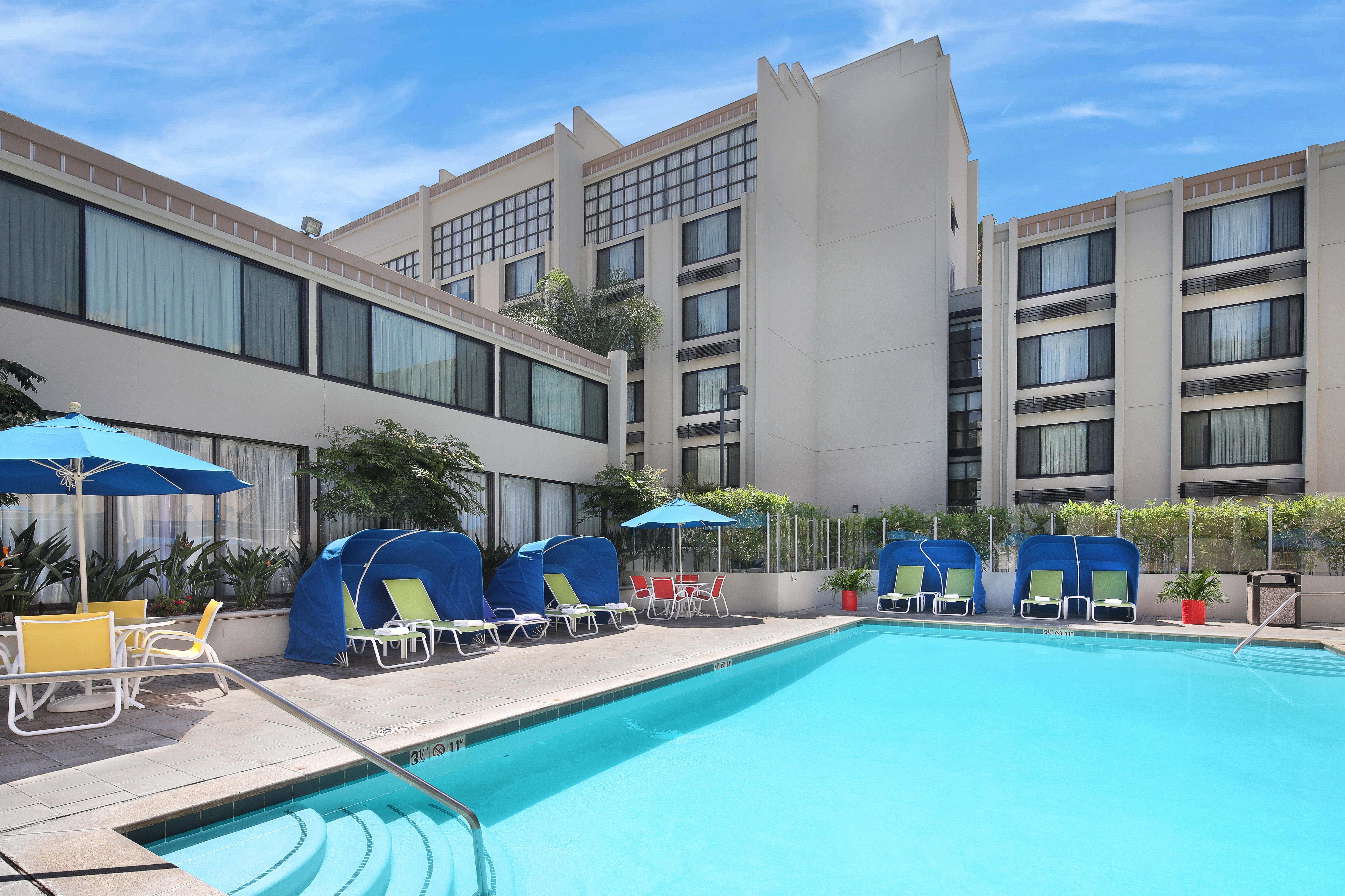 Holiday Inn Hotel & Suites Anaheim By Ihg Kültér fotó