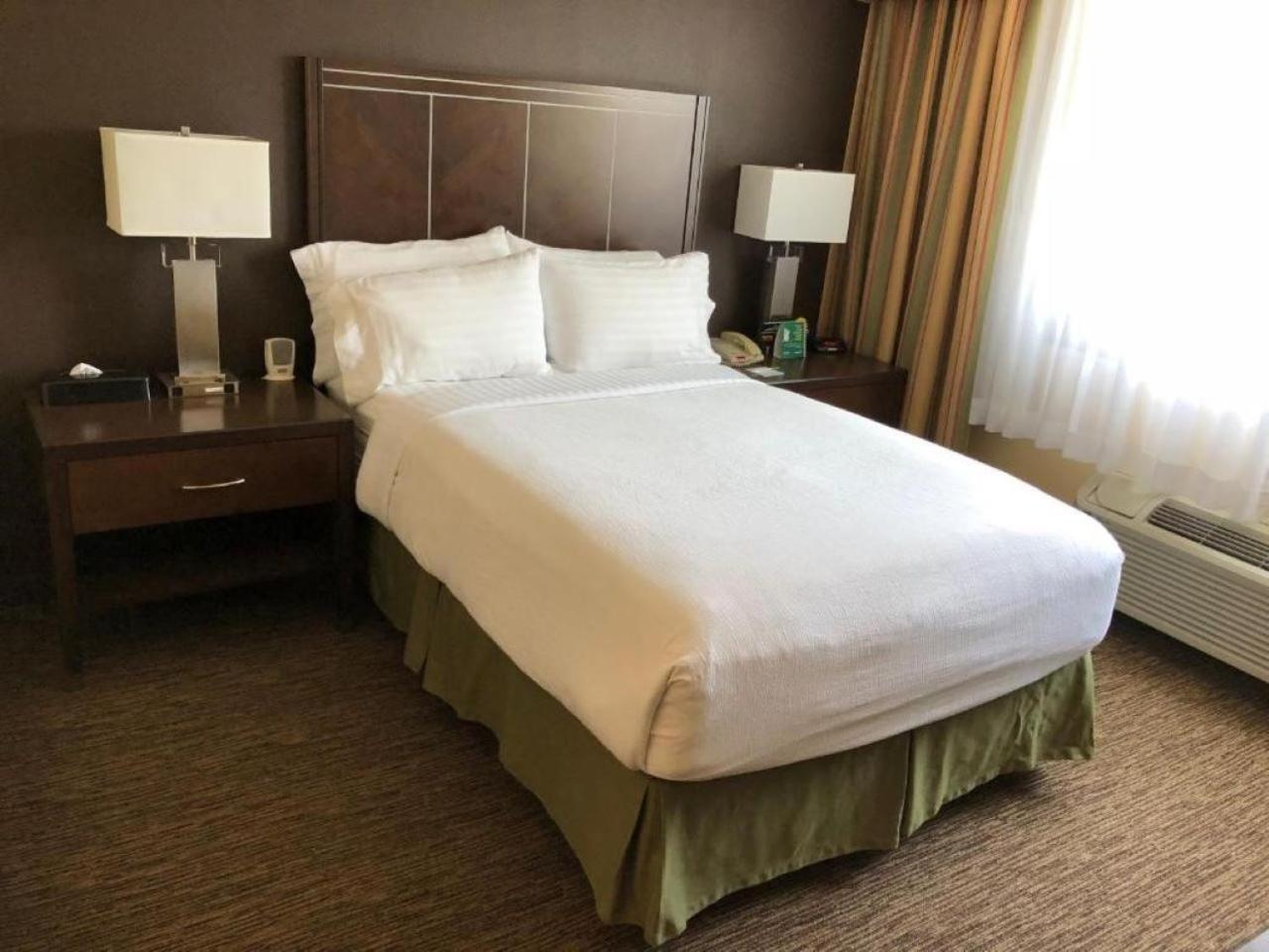 Holiday Inn Hotel & Suites Anaheim By Ihg Kültér fotó