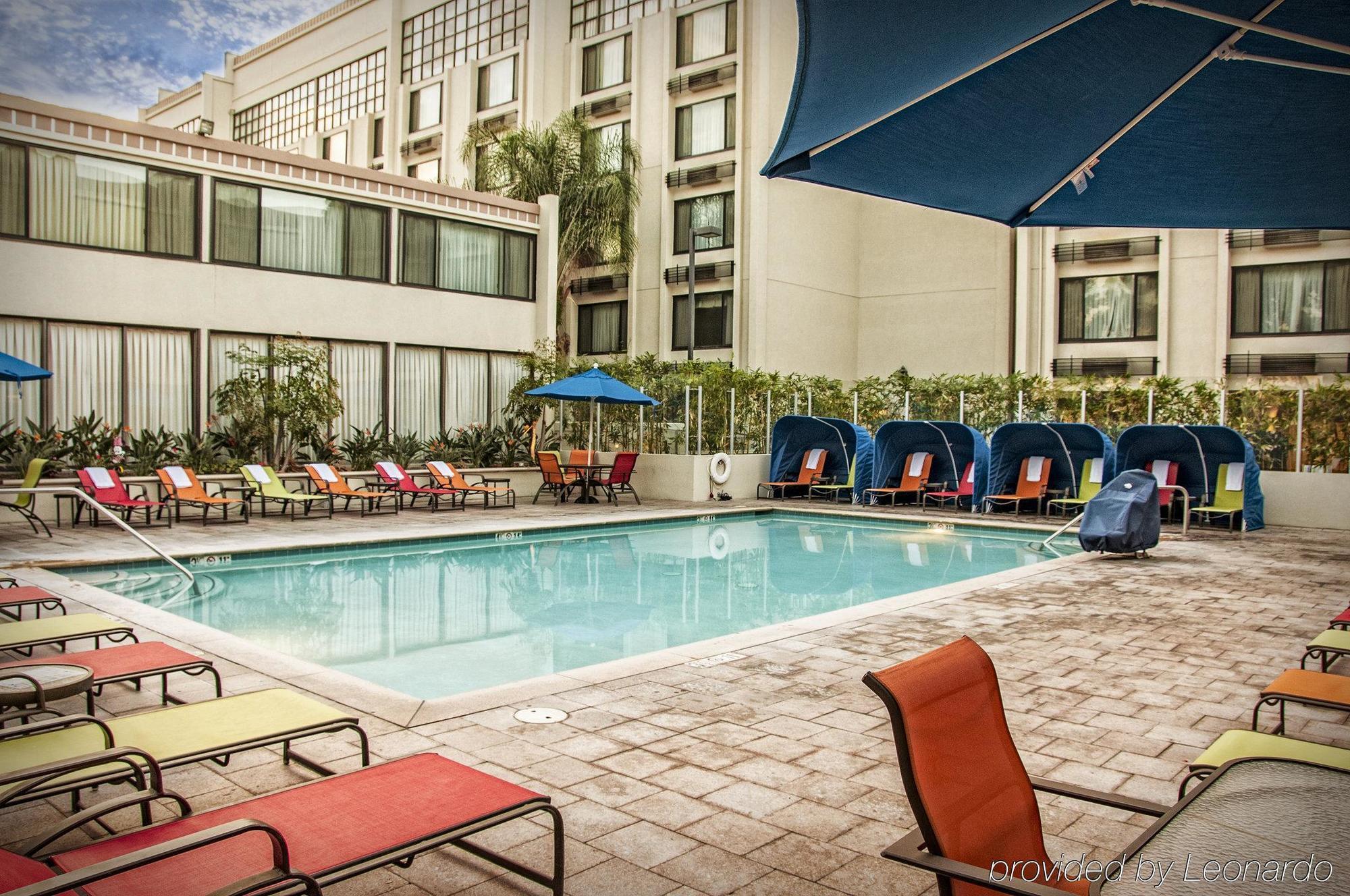 Holiday Inn Hotel & Suites Anaheim By Ihg Kültér fotó