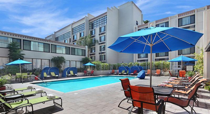 Holiday Inn Hotel & Suites Anaheim By Ihg Kültér fotó