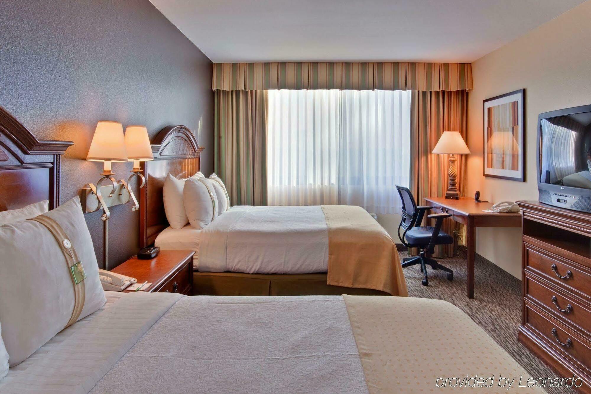 Holiday Inn Hotel & Suites Anaheim By Ihg Kültér fotó